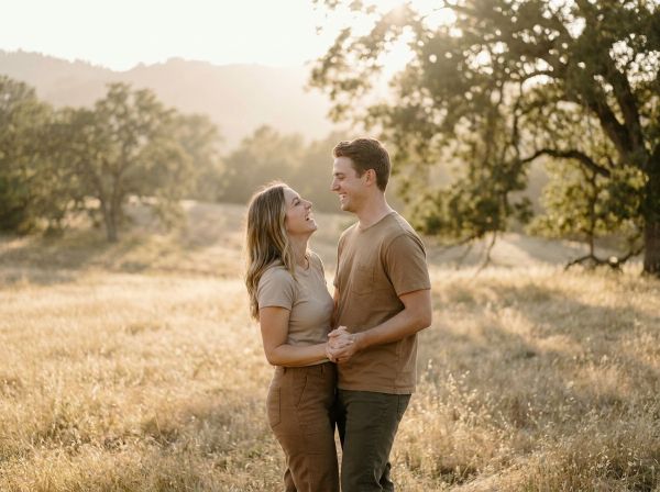 How to Prepare for a Couple Photoshoot