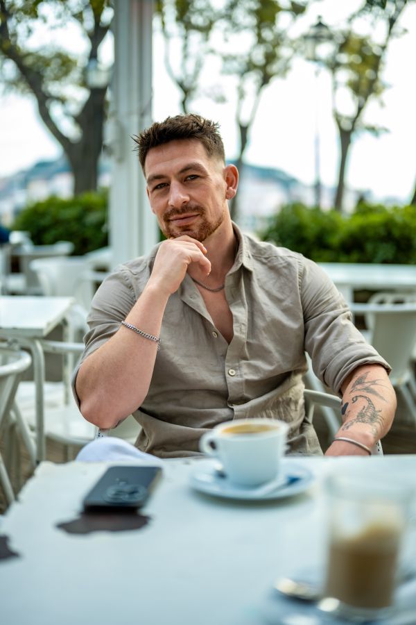 How to Look Natural in Photos: Tips for Guys Who Hate Cameras