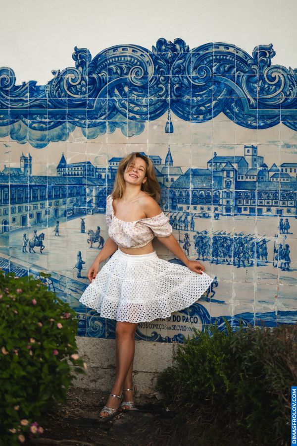 Solo Female Travel in Lisbon: Why Hiring a Photographer is a Safety Hack